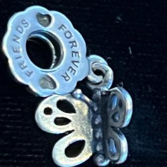 PANDORA Jewelry - PANDORA FRIENDS FOREVER BUTTERFLY CHARM (1 PIECE)